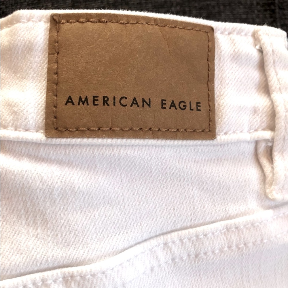 American Eagle Mom Jeans Size 2